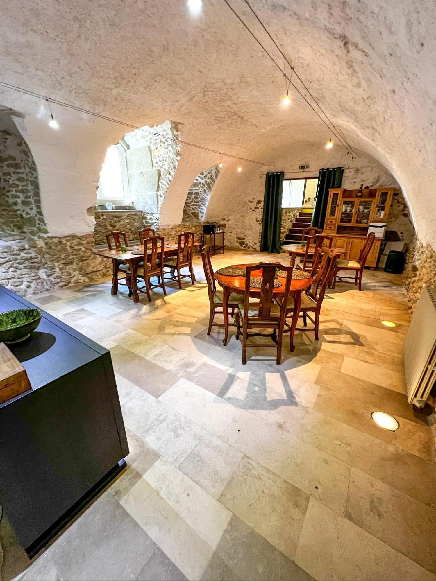 Sci Les Remparts De Mirepoix Bed and Breakfast Mirepoix  Buitenkant foto
